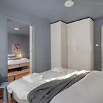 The Townhouse Dream I Must Views! Bergen