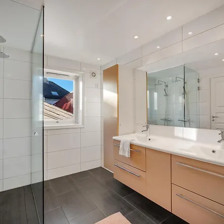 The Townhouse Dream I Must Views! *