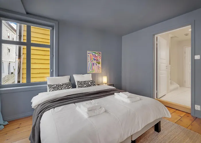 The Townhouse Dream I Must Views!