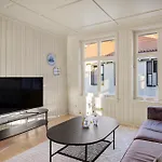The Townhouse Dream I Must Views! Willa Bergen