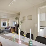 Willa The Townhouse Dream I Must Views!