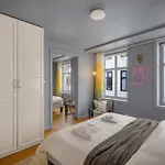 The Townhouse Dream I Must Views! Willa Bergen